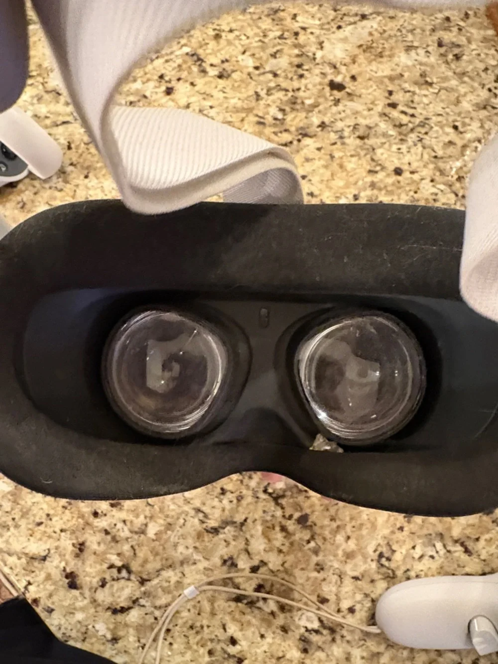 Quest 2 White VR Headset